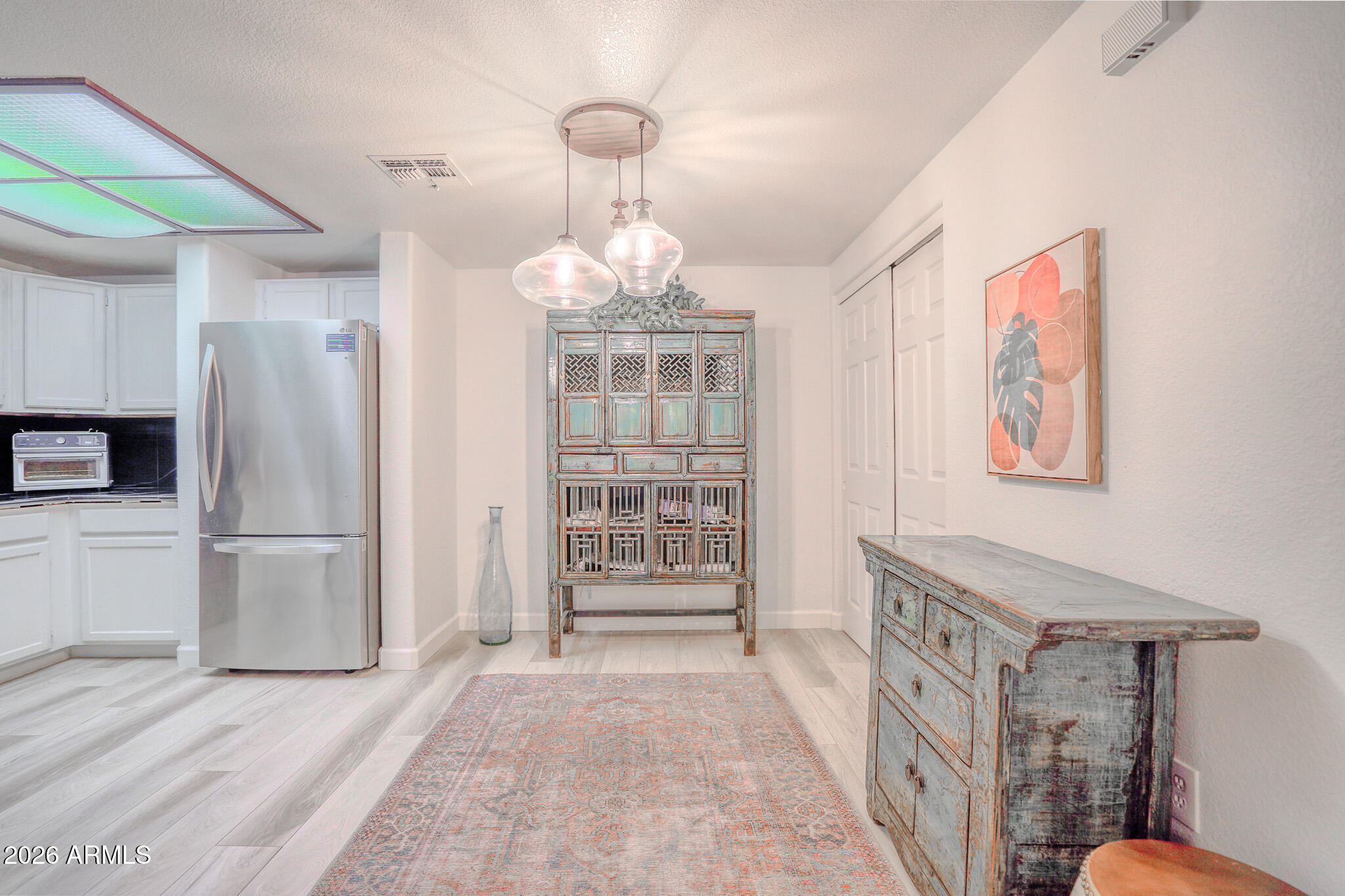 10410 N CAVE CREEK Road 1111