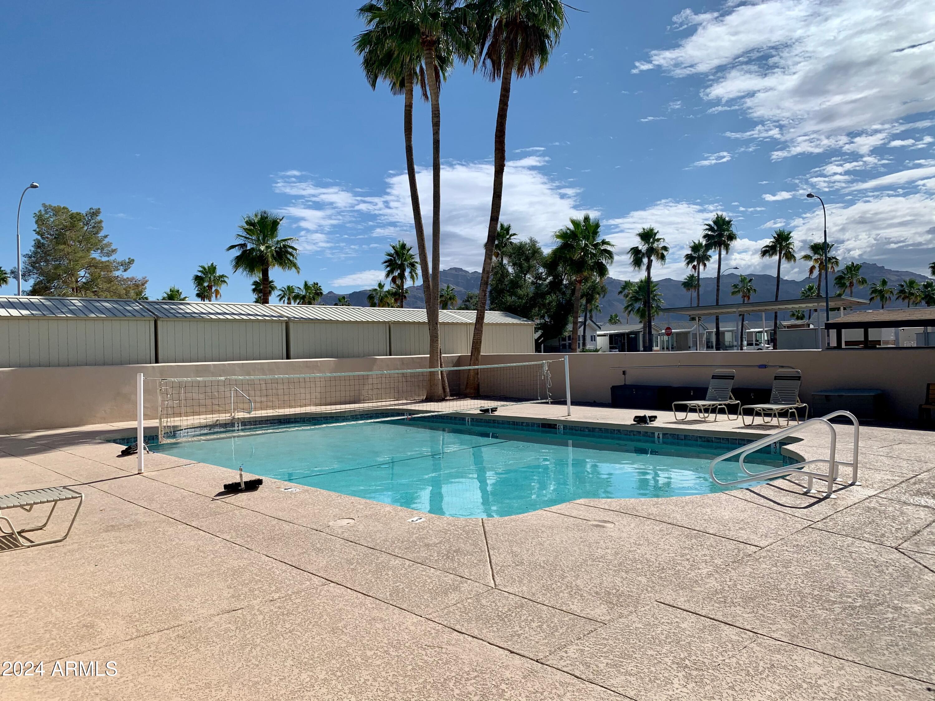 GOLDEN VISTA - Residential