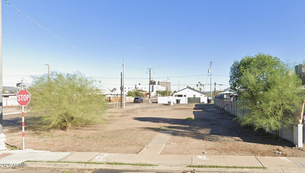 Photo of 1900 E Adams Street #13, Phoenix, AZ 85034 (MLS # 6970130)