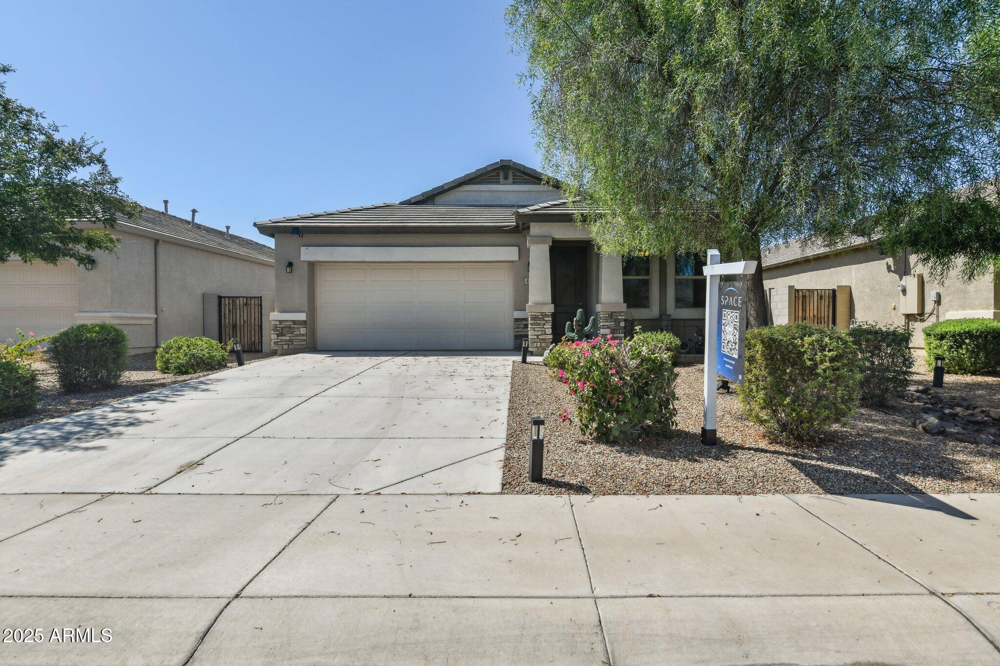 41315 W JENNA Lane