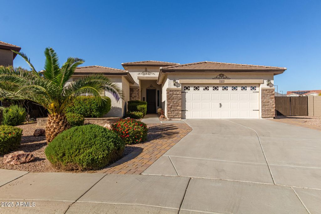 Photo of 22072 W Moonlight Path, Buckeye, AZ 85326 (MLS # 6957917)