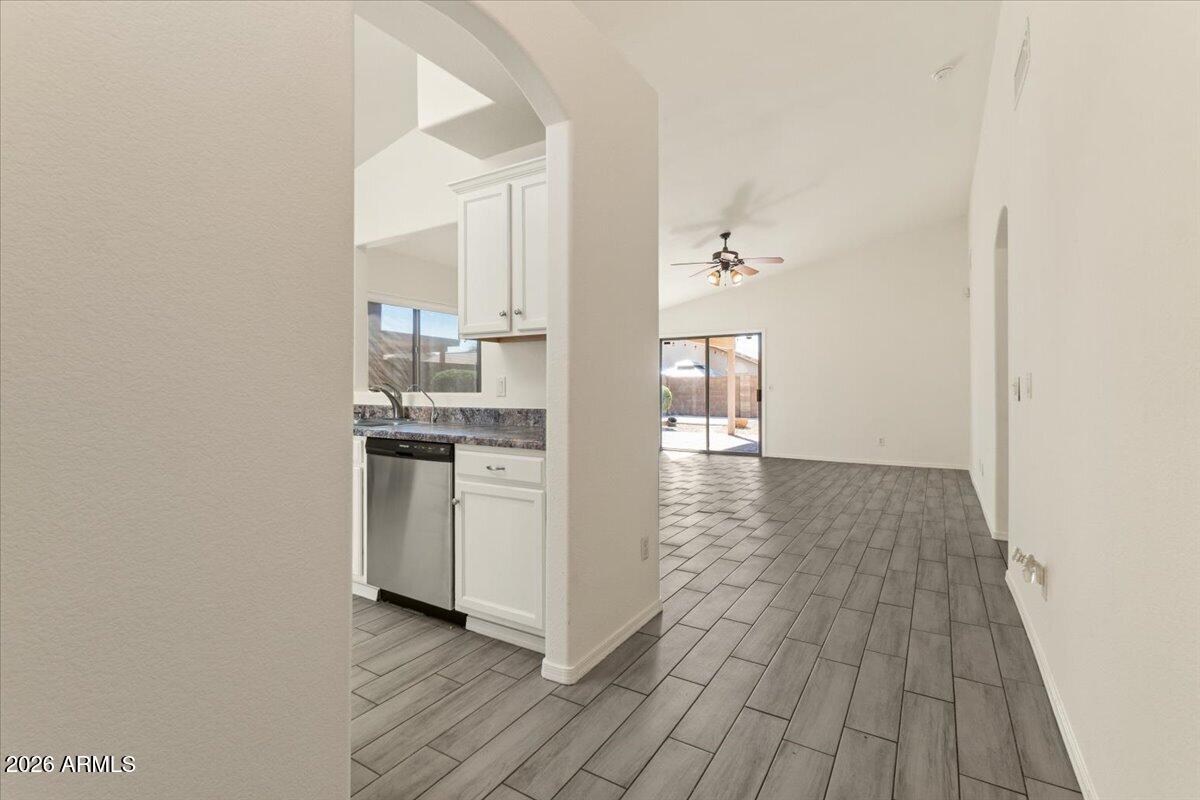 8575 W RUE DE LAMOUR --