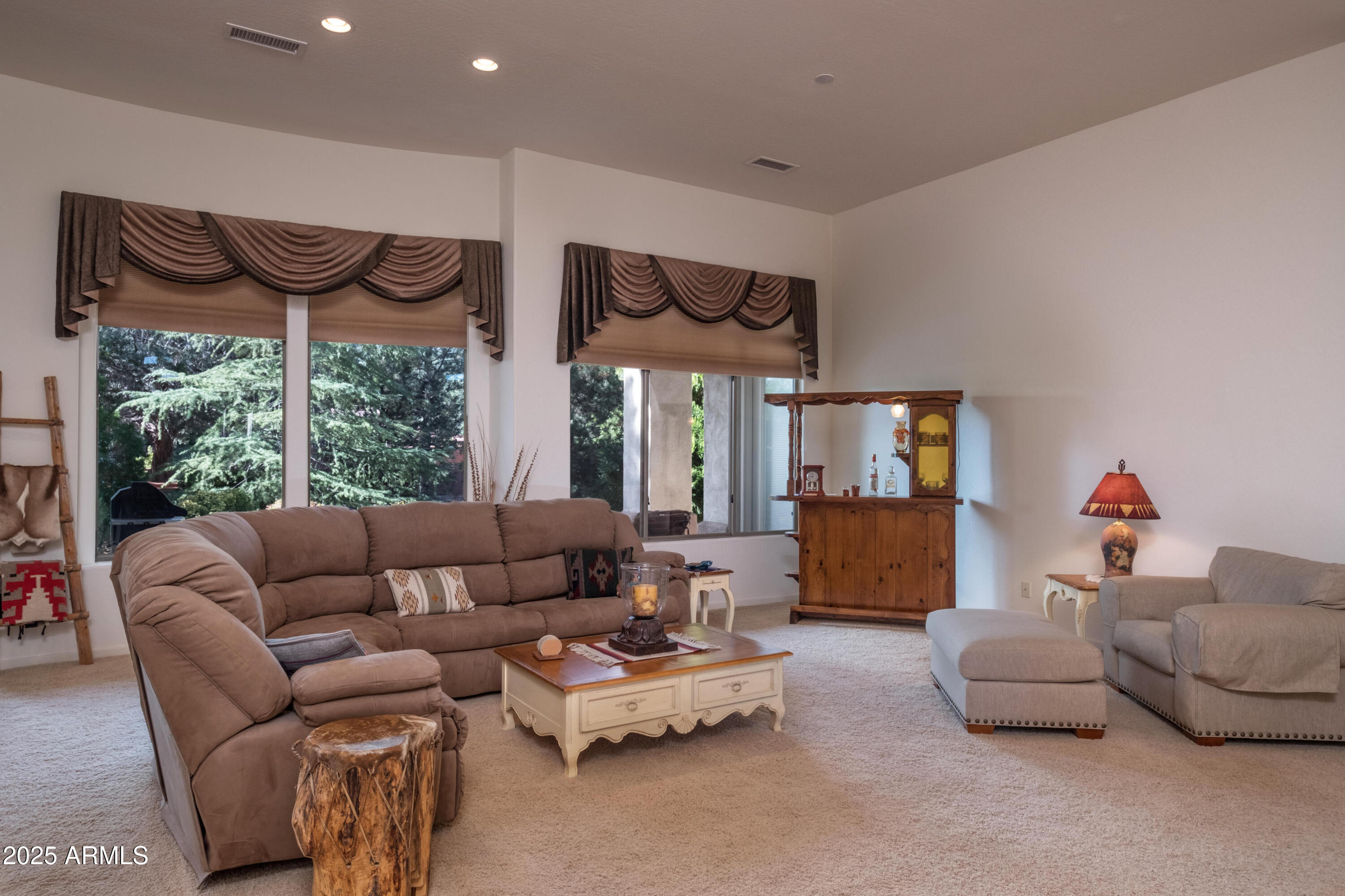 722 CROWN RIDGE Road