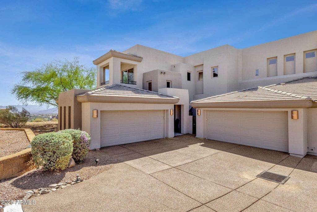 Photo of 14850 E Grandview Drive #233, Fountain Hills, AZ 85268 (MLS # 6928905)