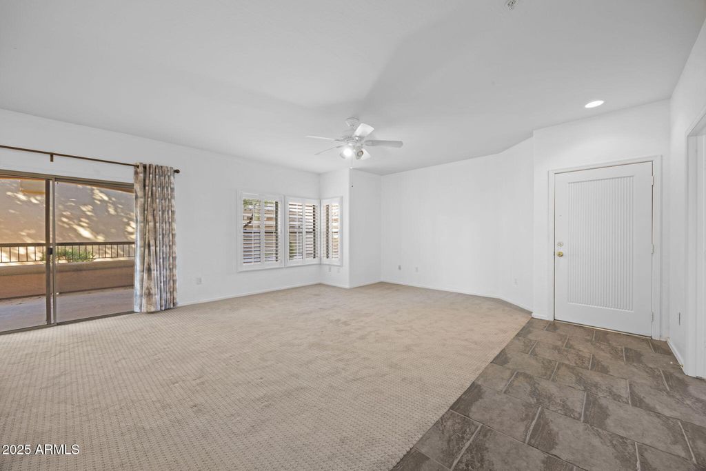 Photo of 19700 N 76th Street #1040, Scottsdale, AZ 85255 (MLS # 6941330)