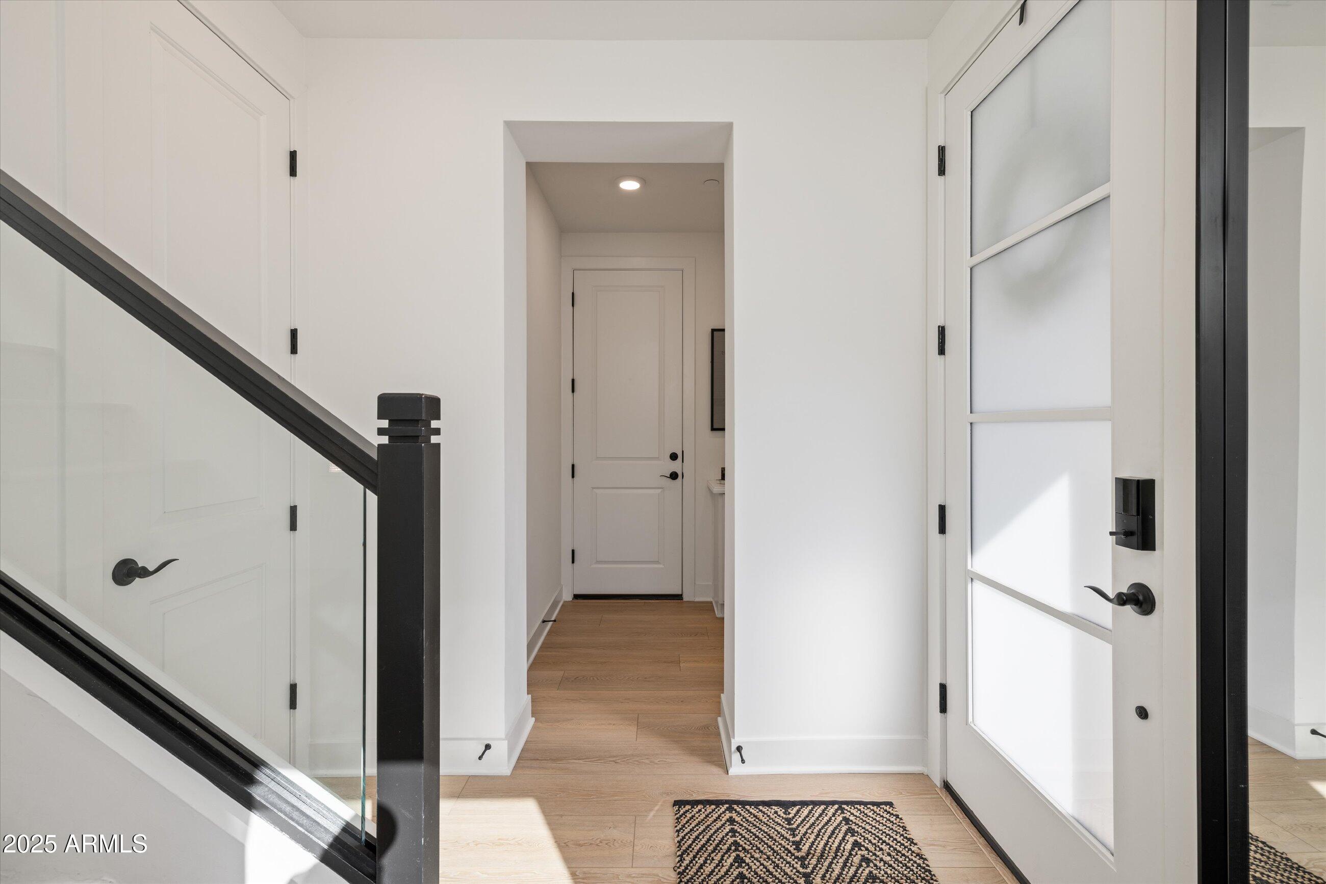 2121 W Sonoran Desert Drive 8