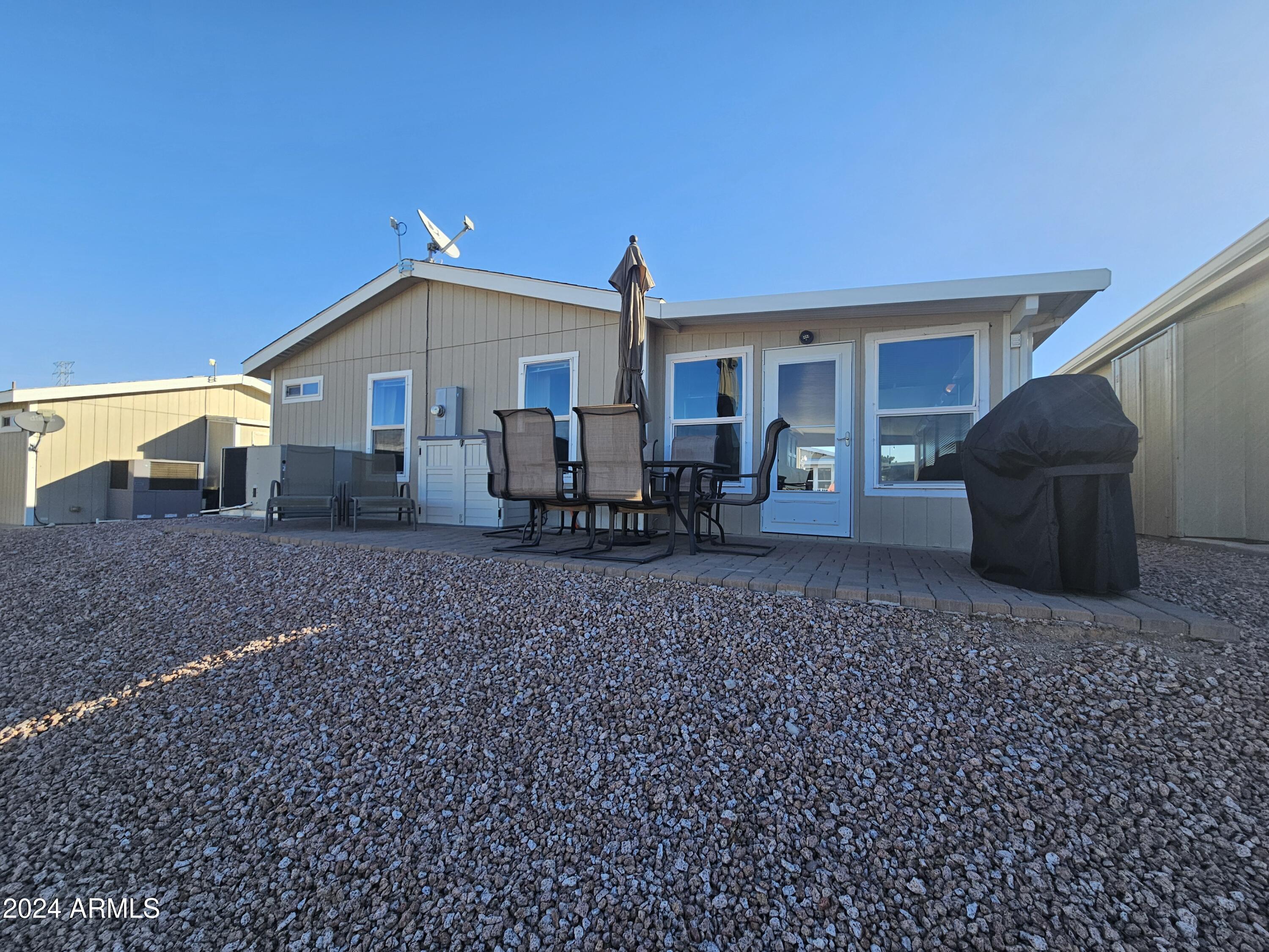 650 N Hawes Road 4101