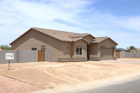 A home in Arizona City