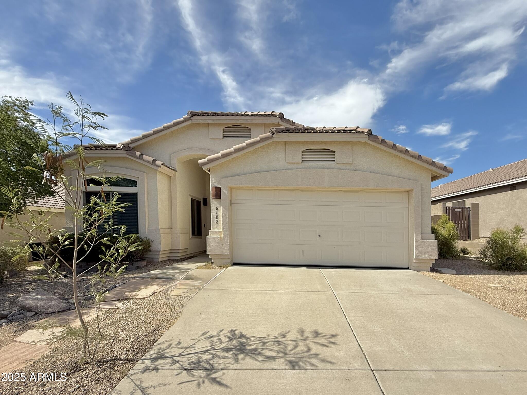 6408 W PRICKLY PEAR Trail