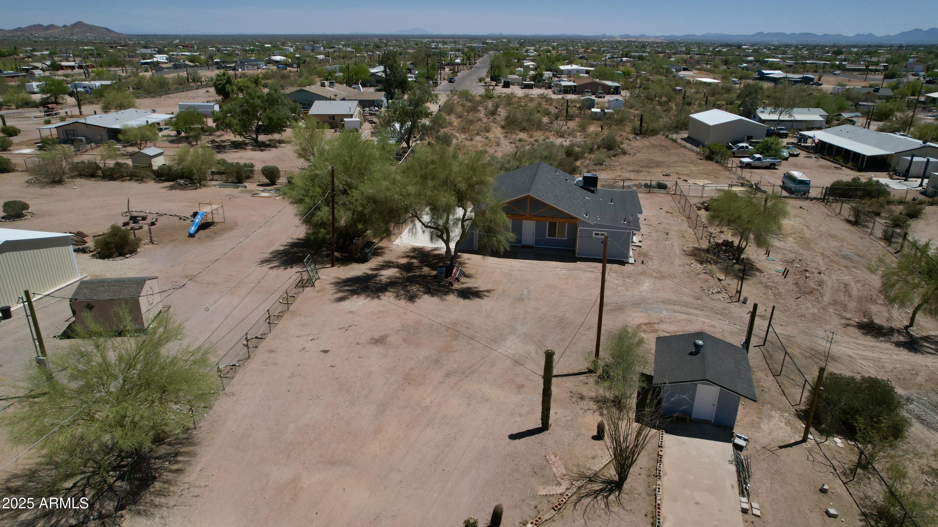 2573 E SUPERSTITION Boulevard