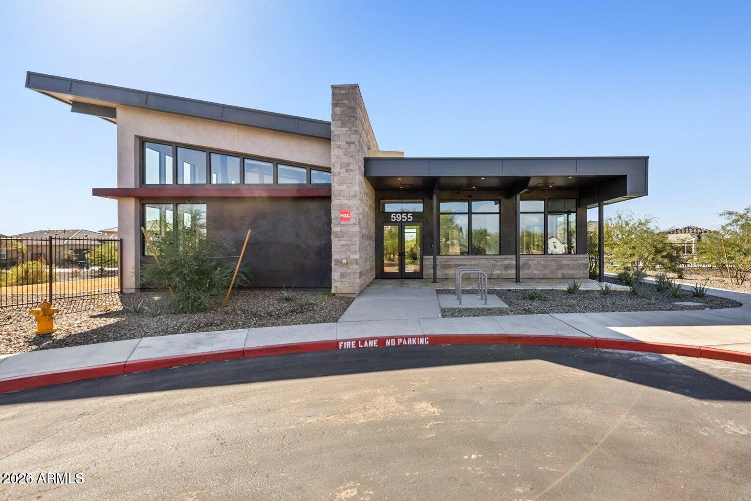 5866 E ZACHARY Drive