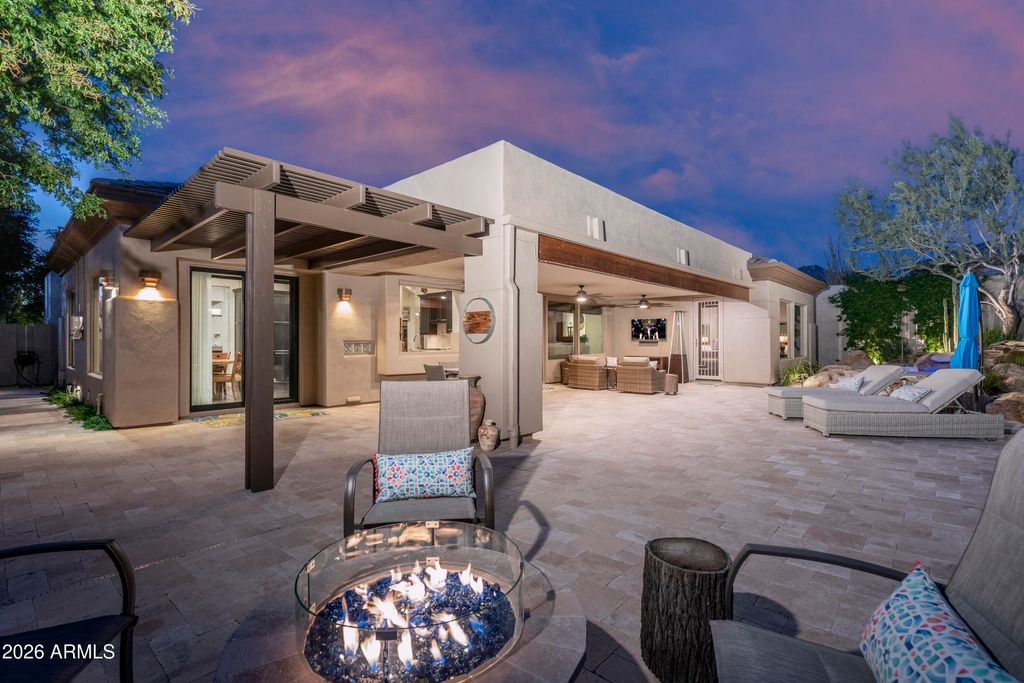 Photo of 6333 E Chuparosa Drive, Scottsdale, AZ 85266 (MLS # 6976021)