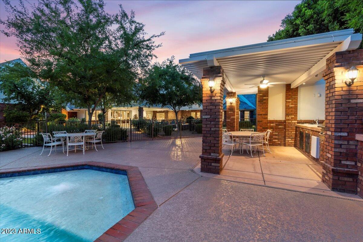 Corona Vista - Residential