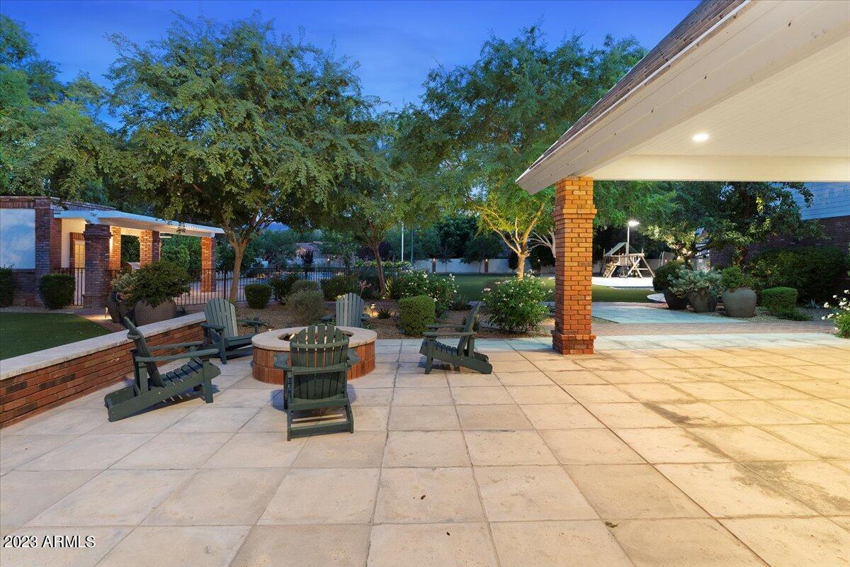 Corona Vista - Residential