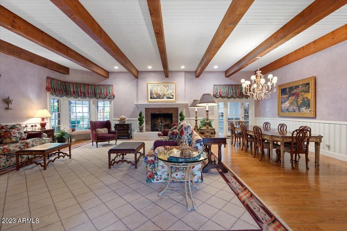 Corona Vista - Residential