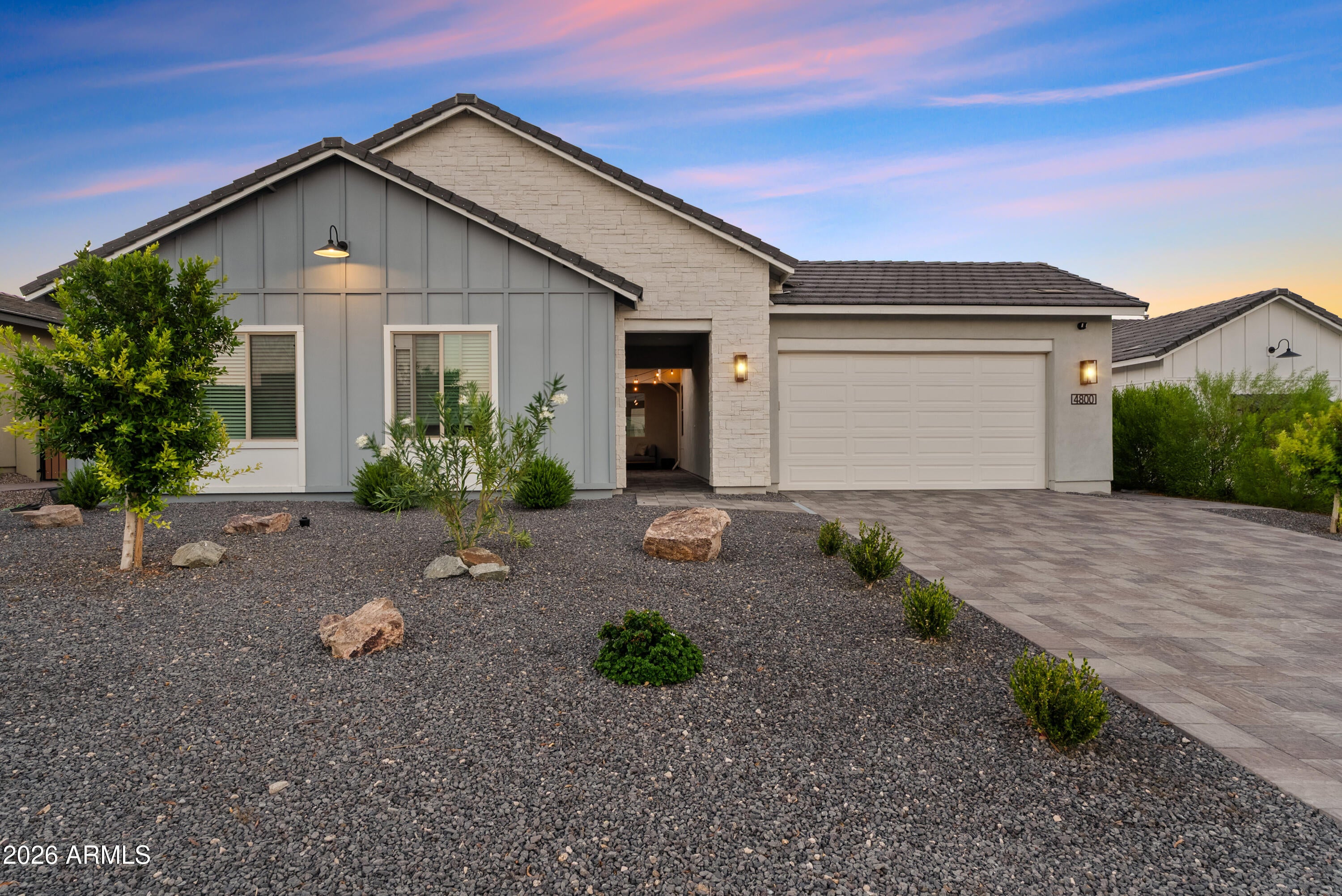 4800 W FLAT IRON Court