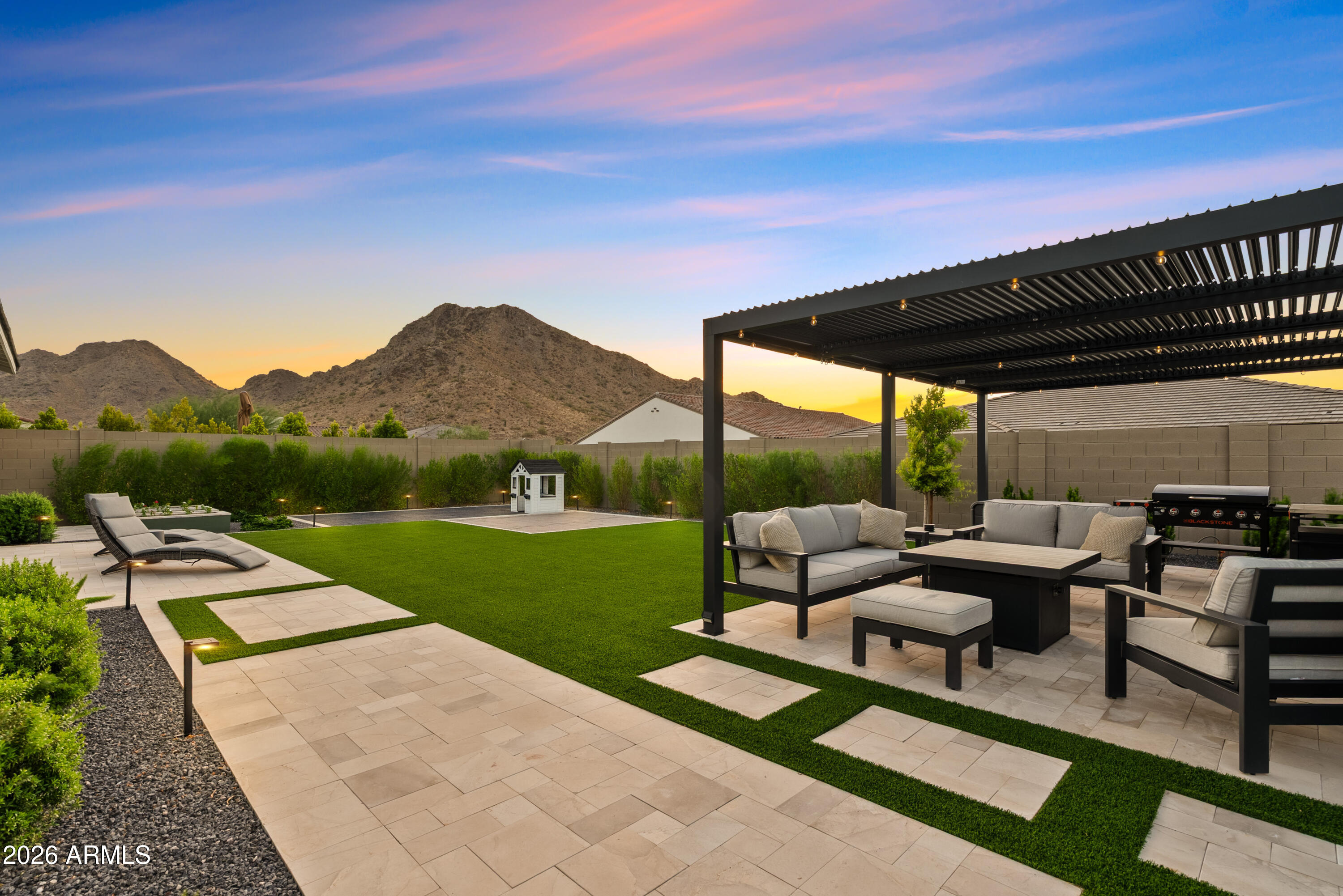 4800 W FLAT IRON Court