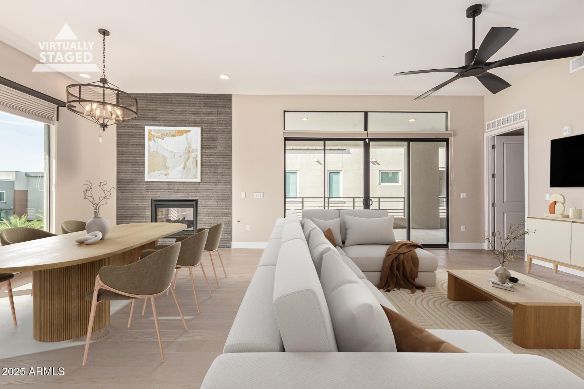 5250 E DEER VALLEY Drive 450