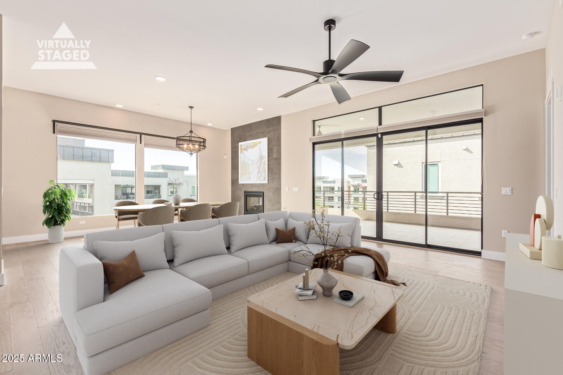 5250 E DEER VALLEY Drive 450