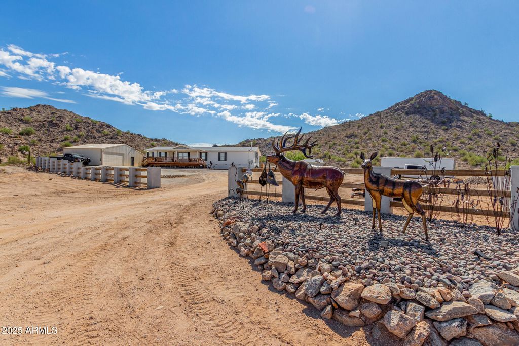 Photo of 13933 S 191st Avenue, Buckeye, AZ 85326 (MLS # 6931444)