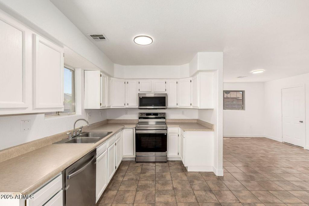 Photo of 14309 S Amado Boulevard, Arizona City, AZ 85123 (MLS # 6897021)