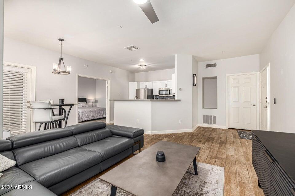 9550 E THUNDERBIRD Road 266