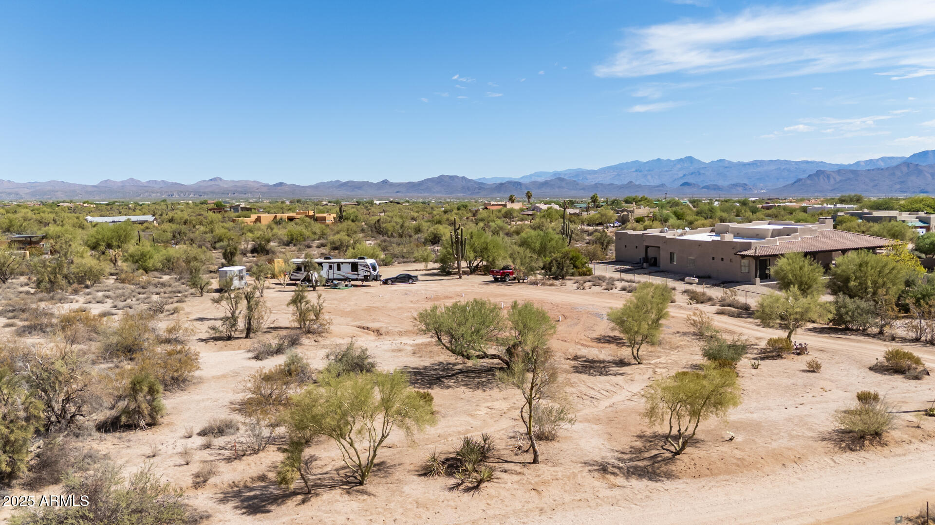 15966 E JOMAX Road -