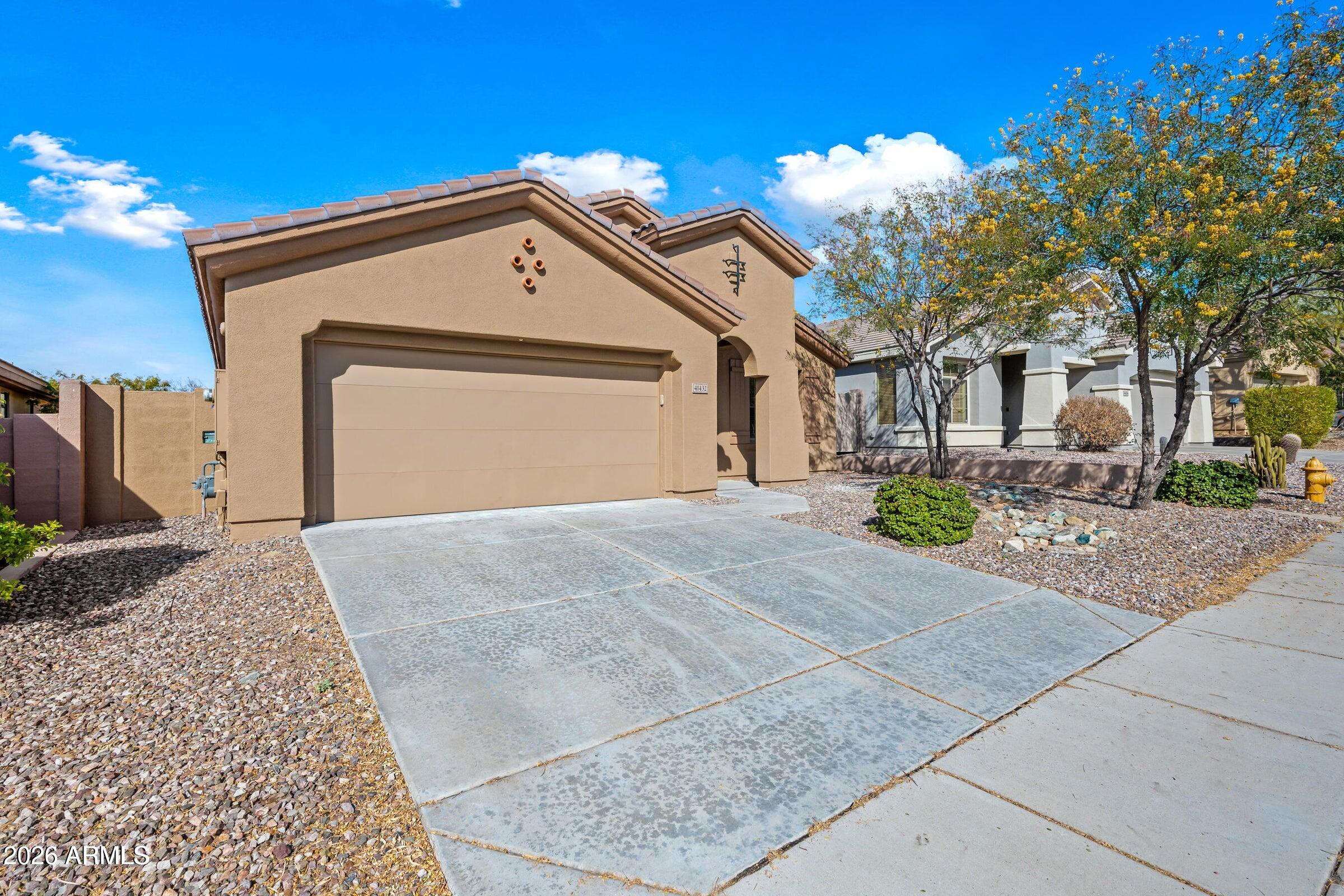 41432 N BENT CREEK Way