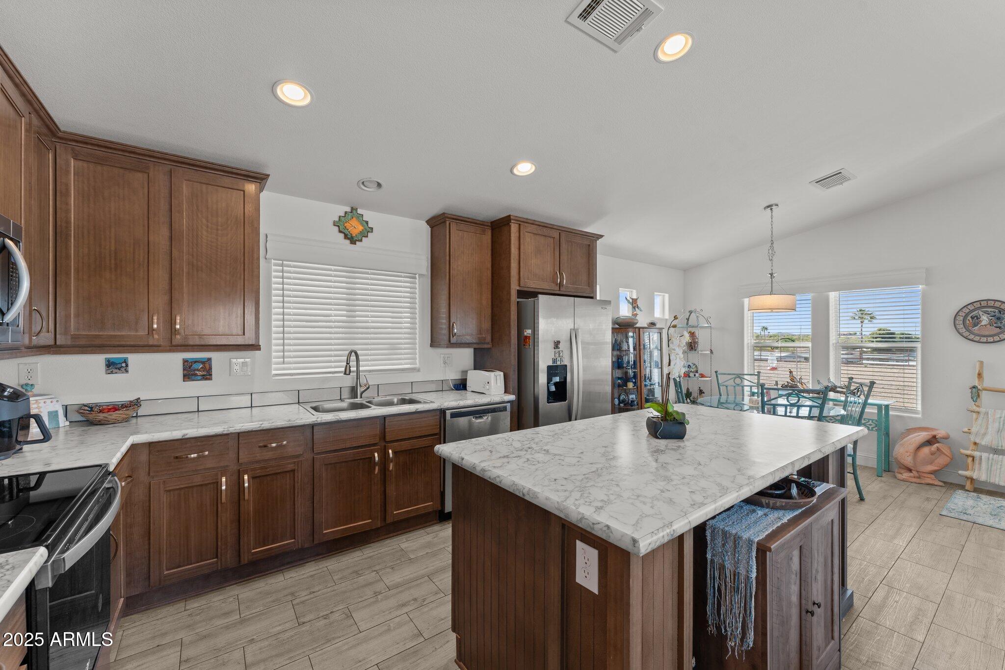 2501 W Wickenburg Way 361