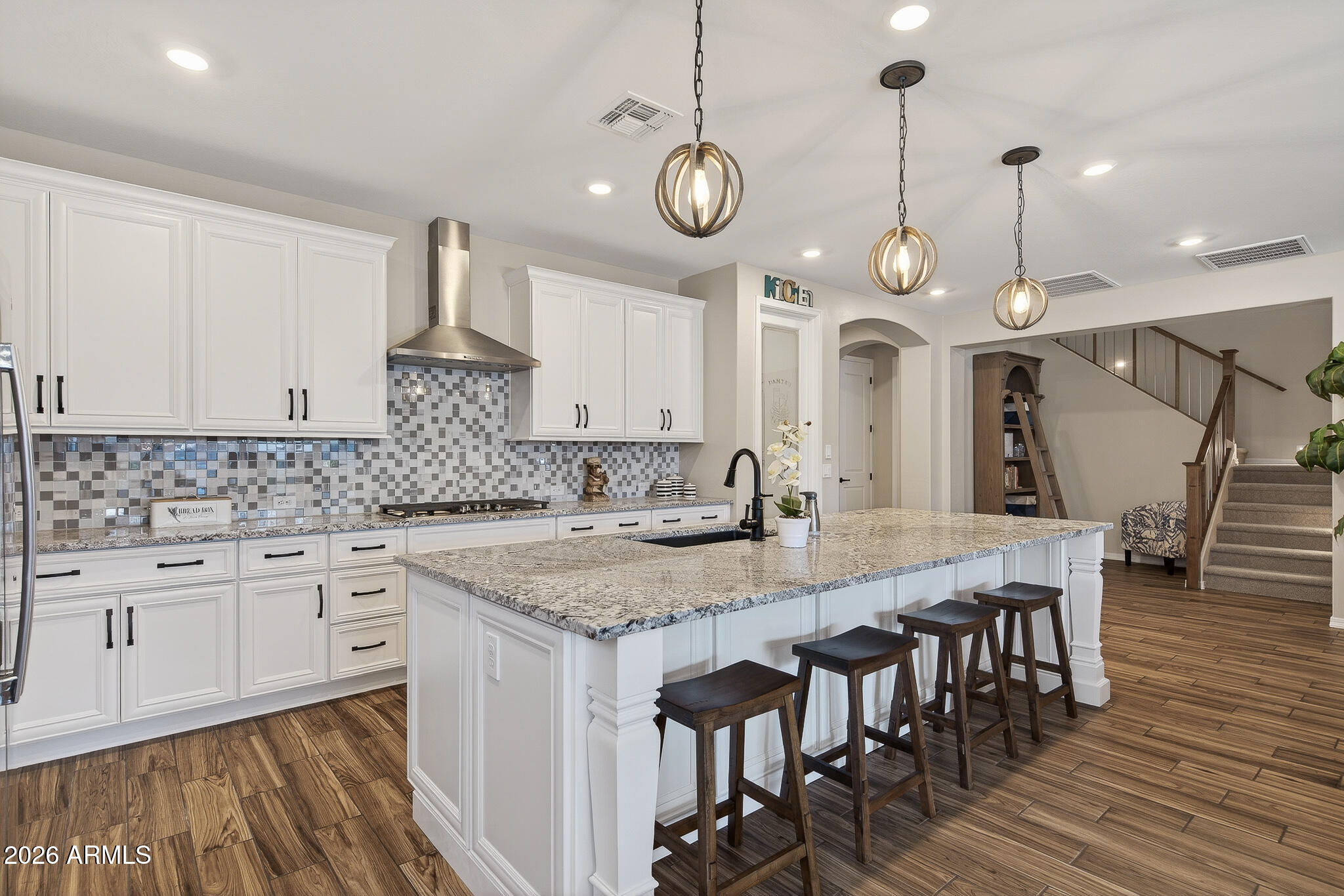 9967 W PINCHOT Avenue