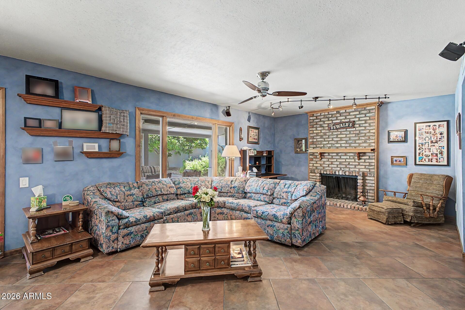 LAKES TRACT C2 - Residential