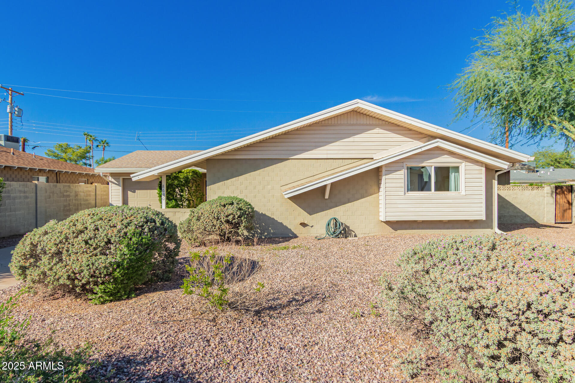 8630 E MARIPOSA Drive