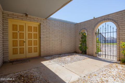 A home in Arizona City