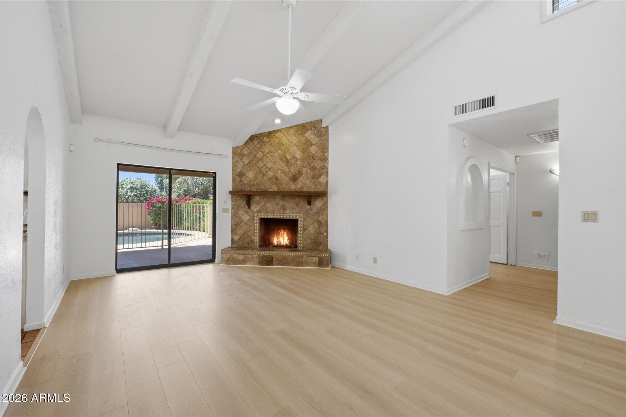 10520 N 78TH Place