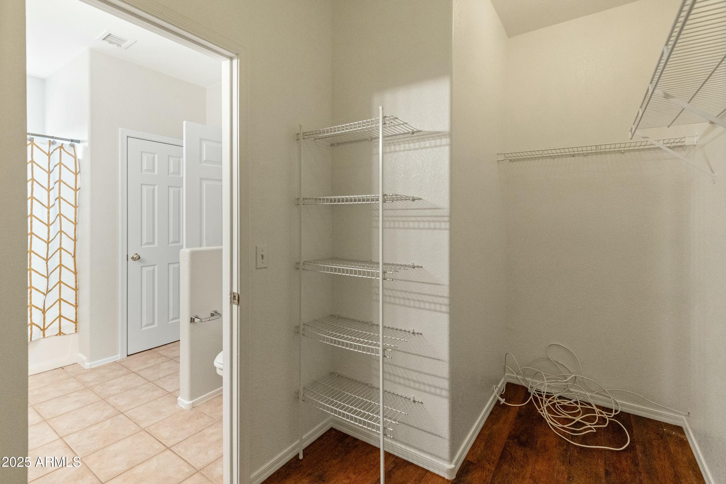 Goodyear, Arizona 85338, United States, 3 Bedrooms Bedrooms, ,3 BathroomsBathrooms,Residential,Pending,7925