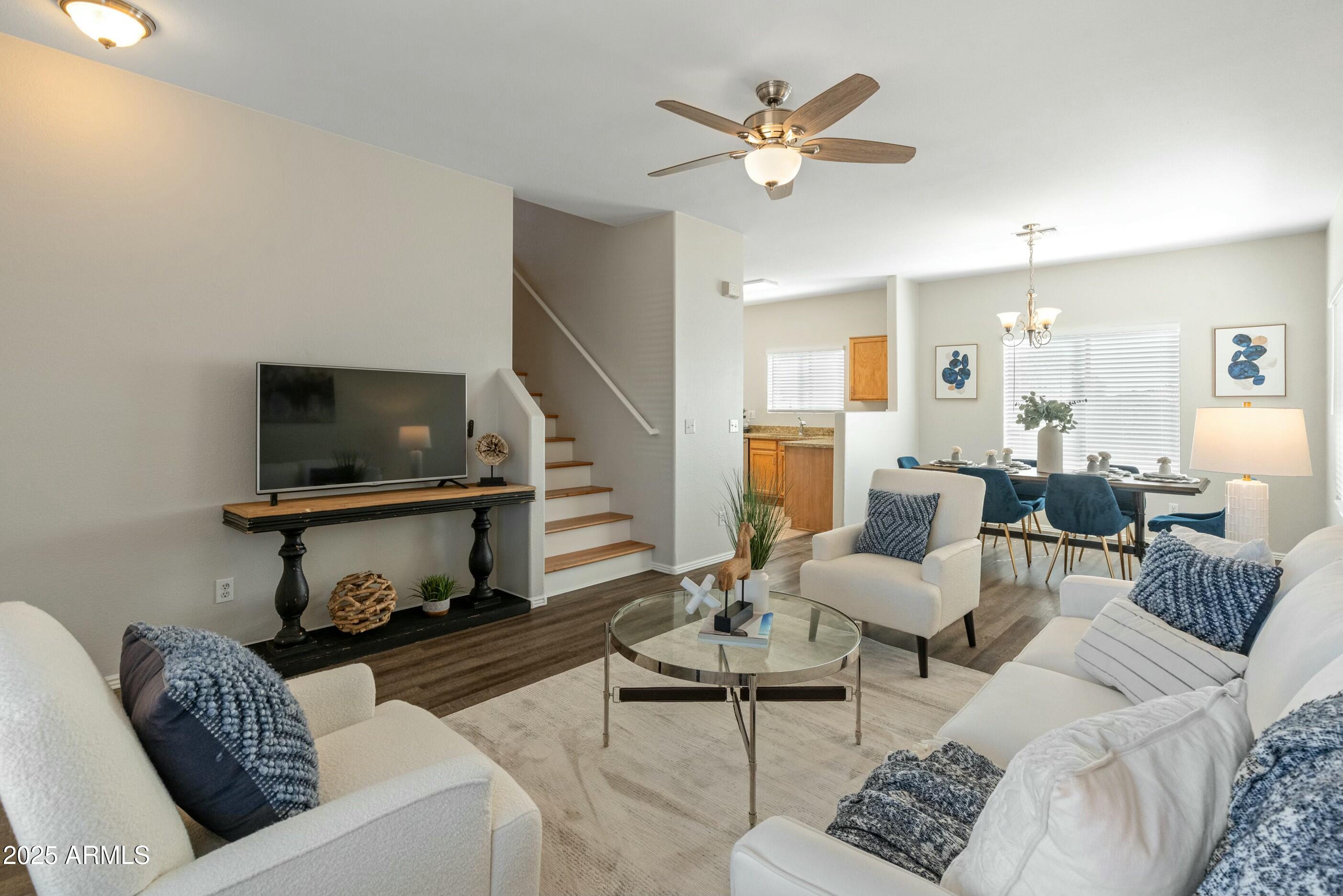 Goodyear, Arizona 85338, United States, 3 Bedrooms Bedrooms, ,3 BathroomsBathrooms,Residential,Pending,7925