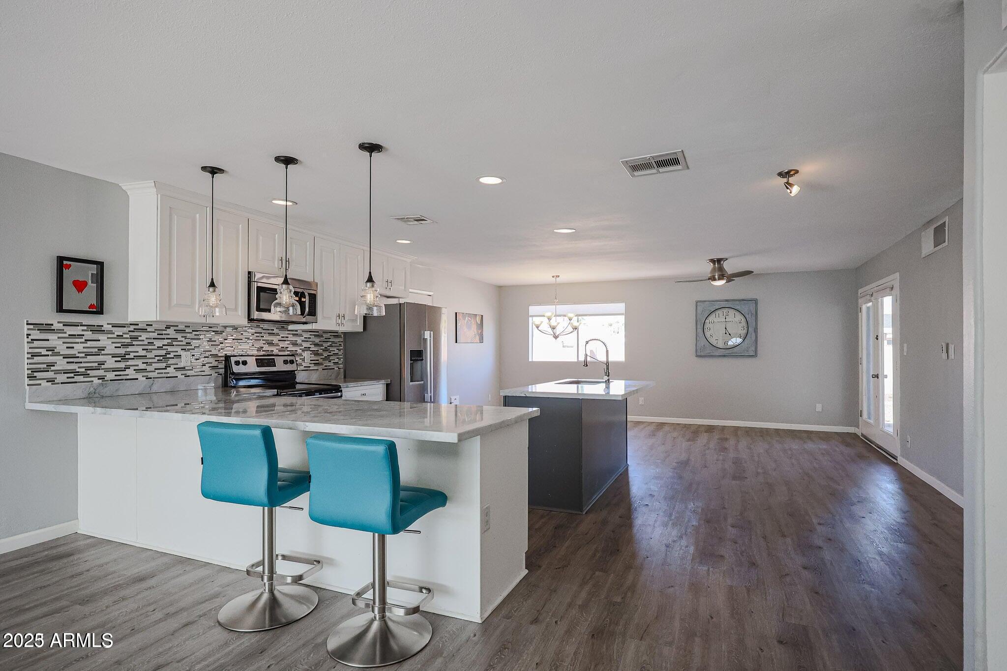 7814 E Cypress Street