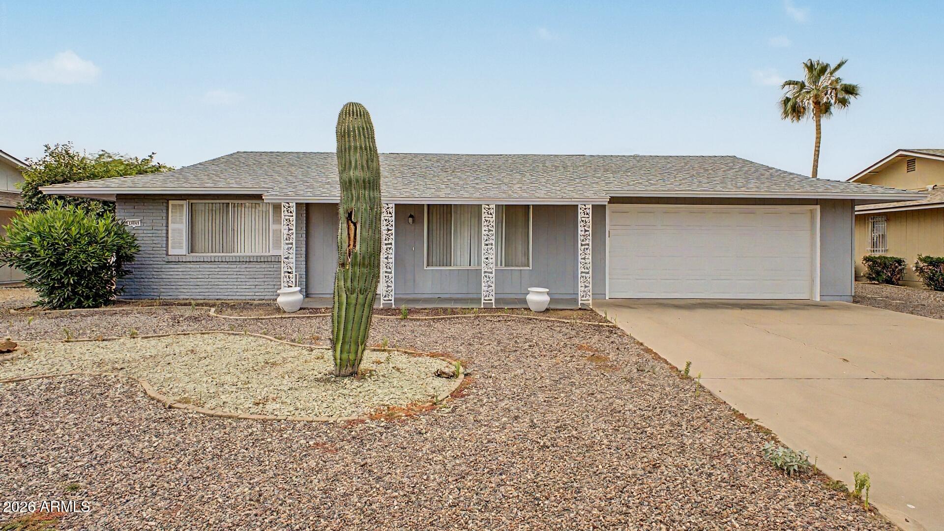 20049 N WELK Drive
