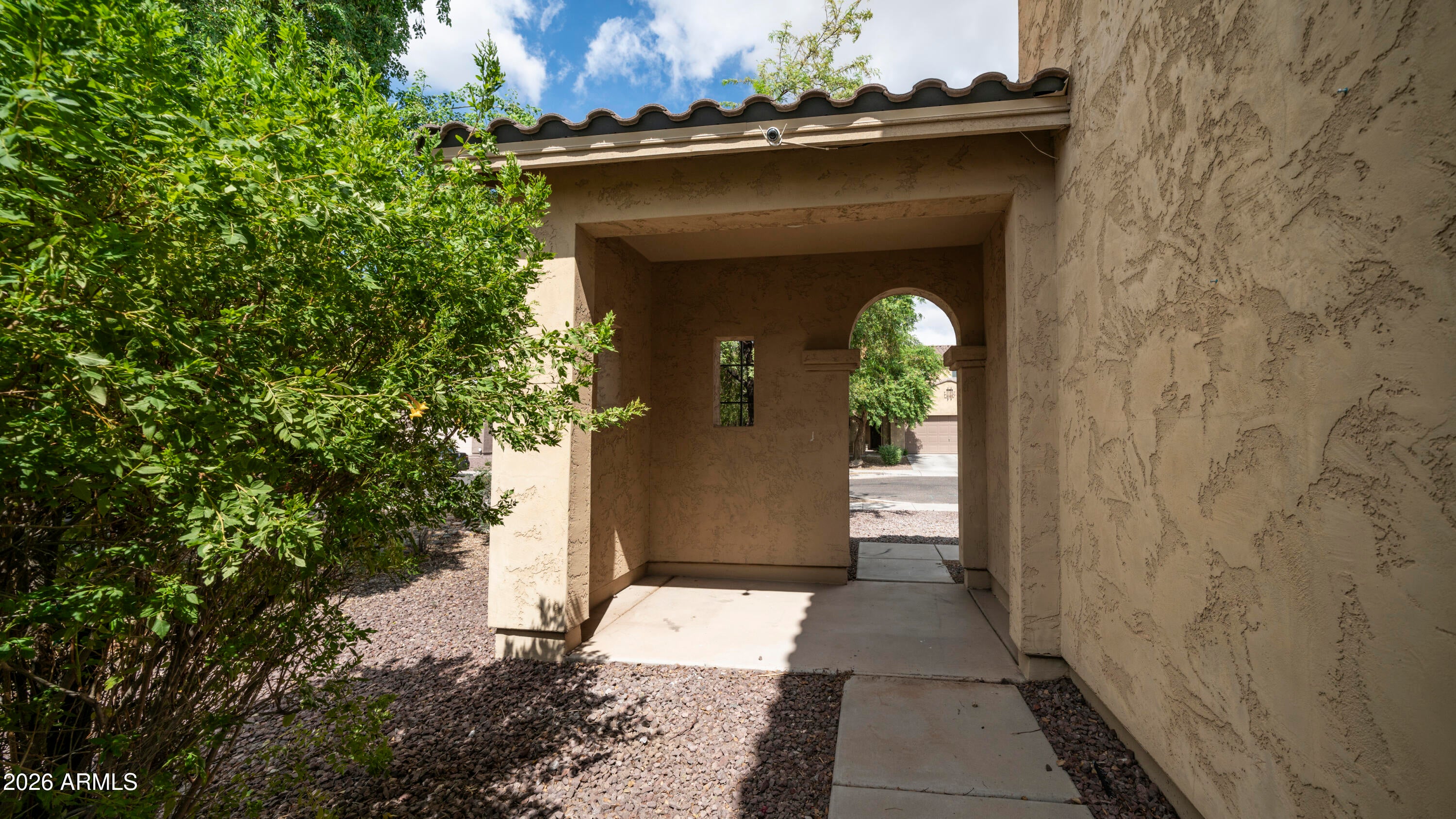 10423 W HUGHES Drive