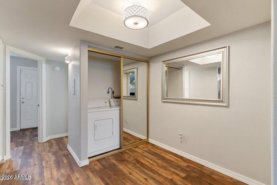 1025 E HIGHLAND Avenue 24