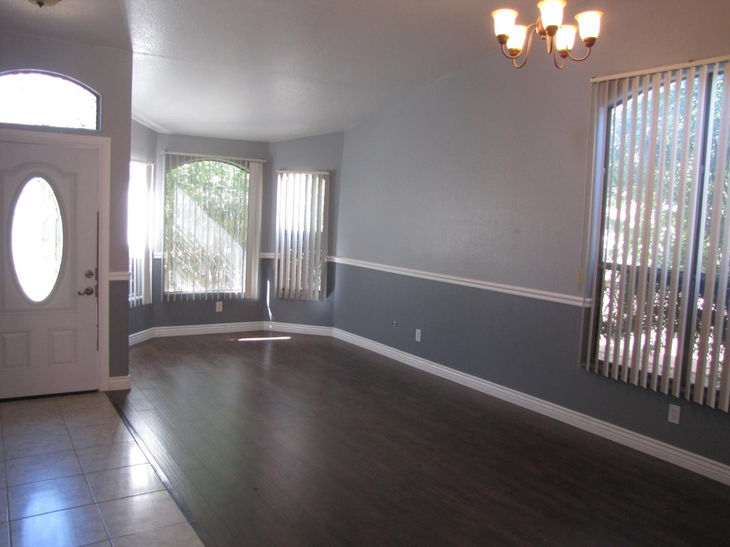 2315 S Peppertree Drive