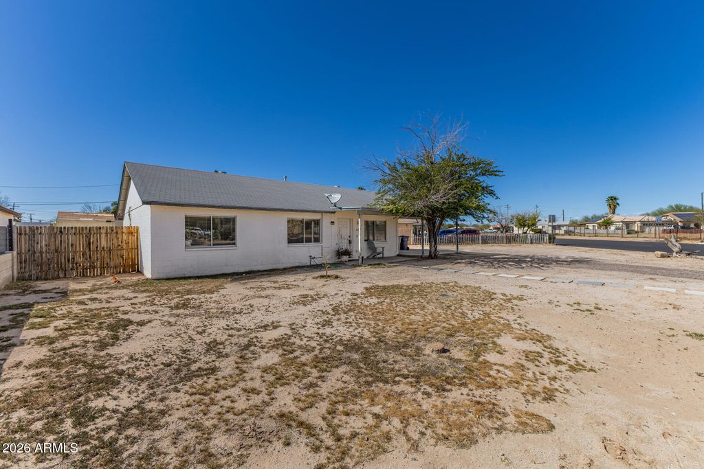 Photo of 202 1st Avenue W, Buckeye, AZ 85326 (MLS # 6995976)