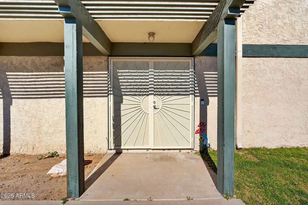 Photo of 6017 W Golden Lane, Glendale, AZ 85302 (MLS # 6973324)