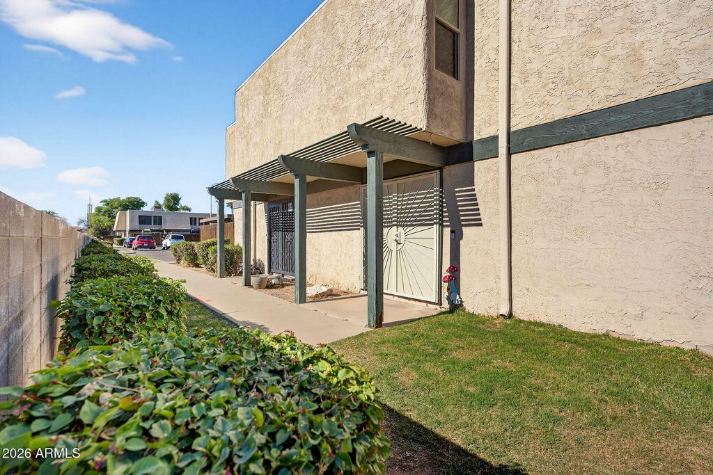 Photo of 6017 W Golden Lane, Glendale, AZ 85302 (MLS # 6973324)