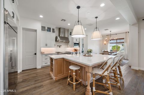 5209 S VEGAS -- Mesa AZ 85212