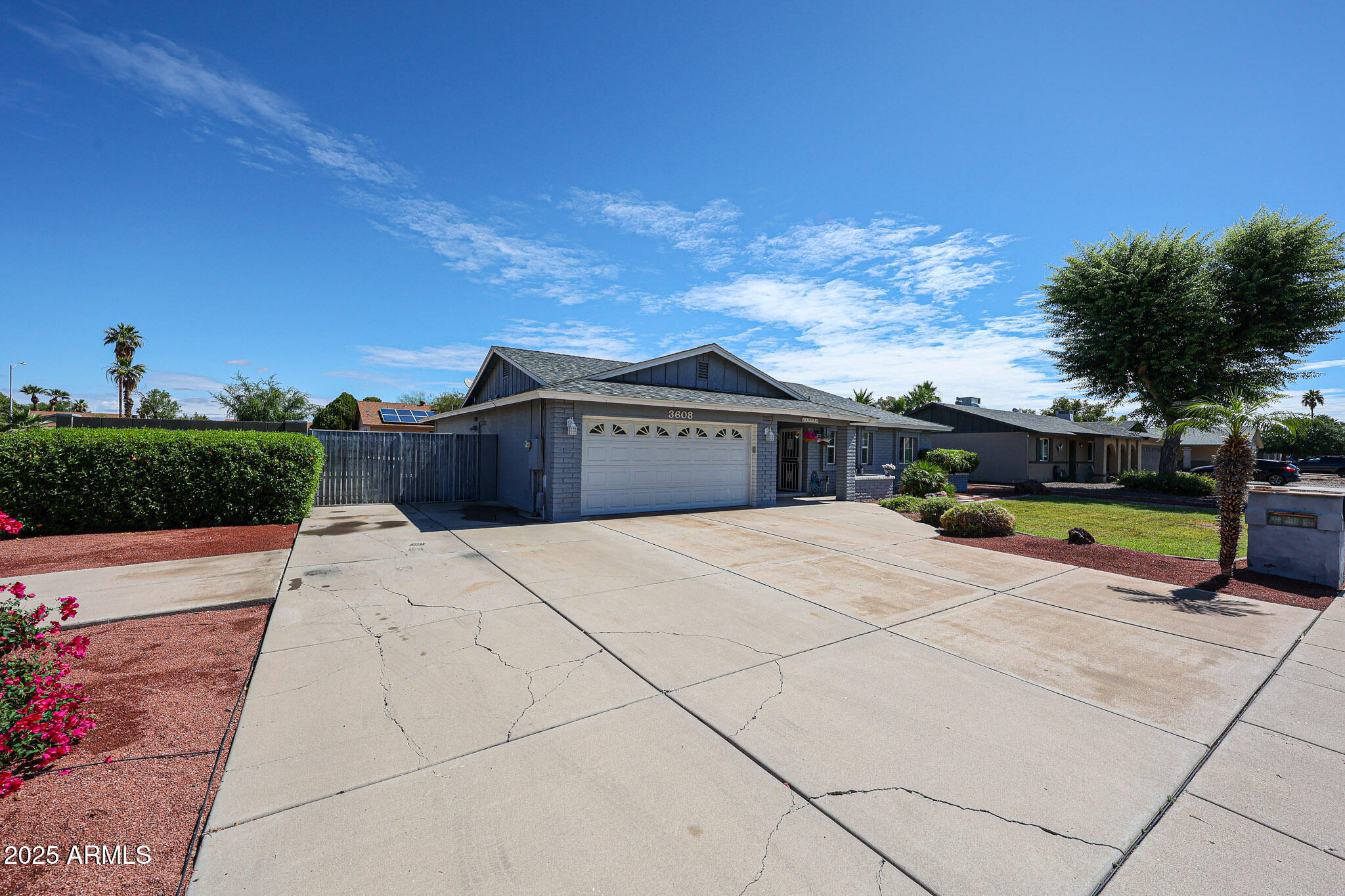 3608 W VILLA RITA Drive