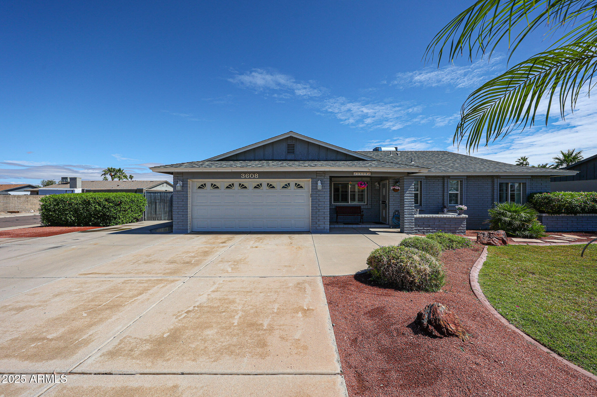 3608 W VILLA RITA Drive