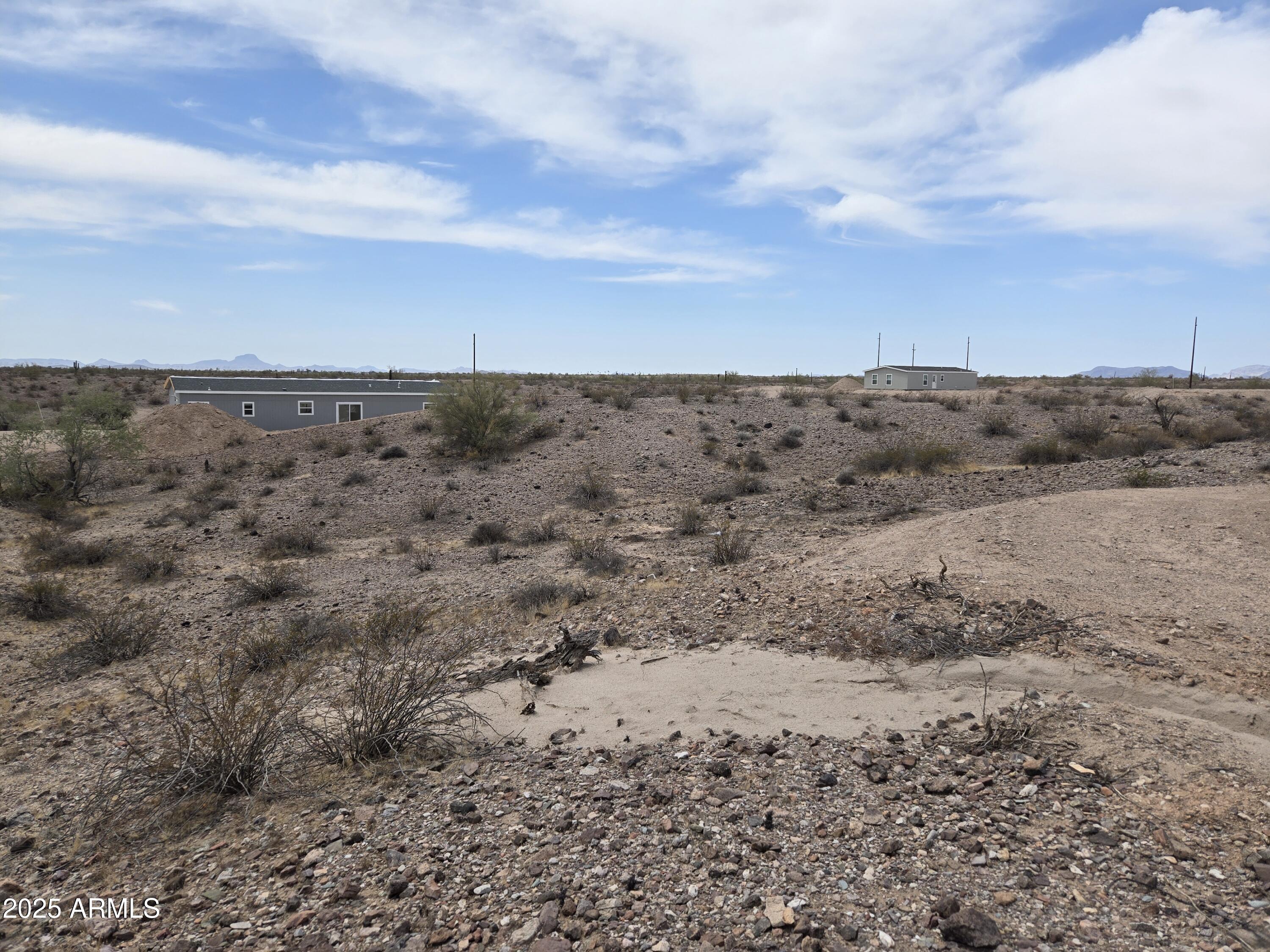 2729 N 331st Avenue .