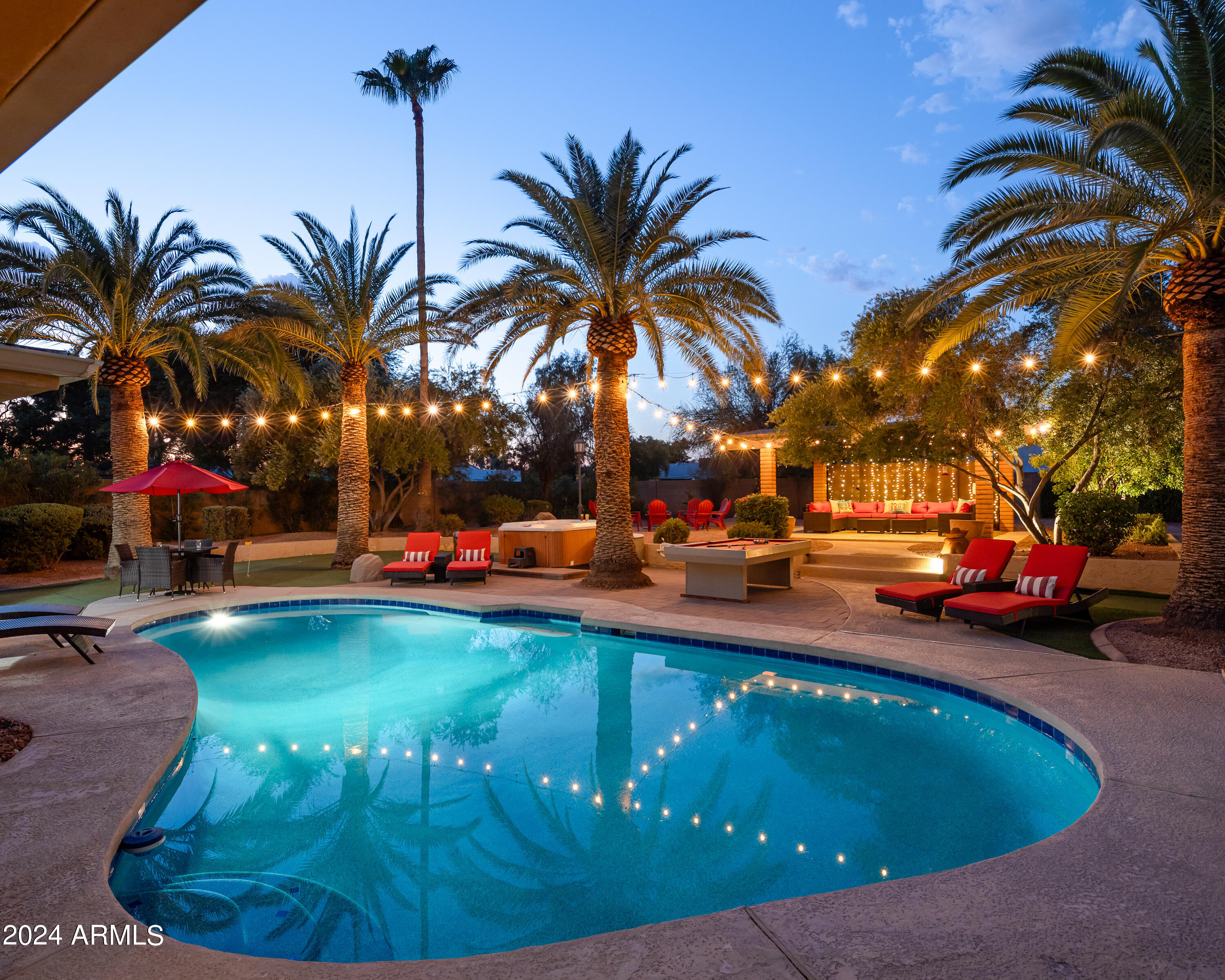 6124 E DELCOA Avenue