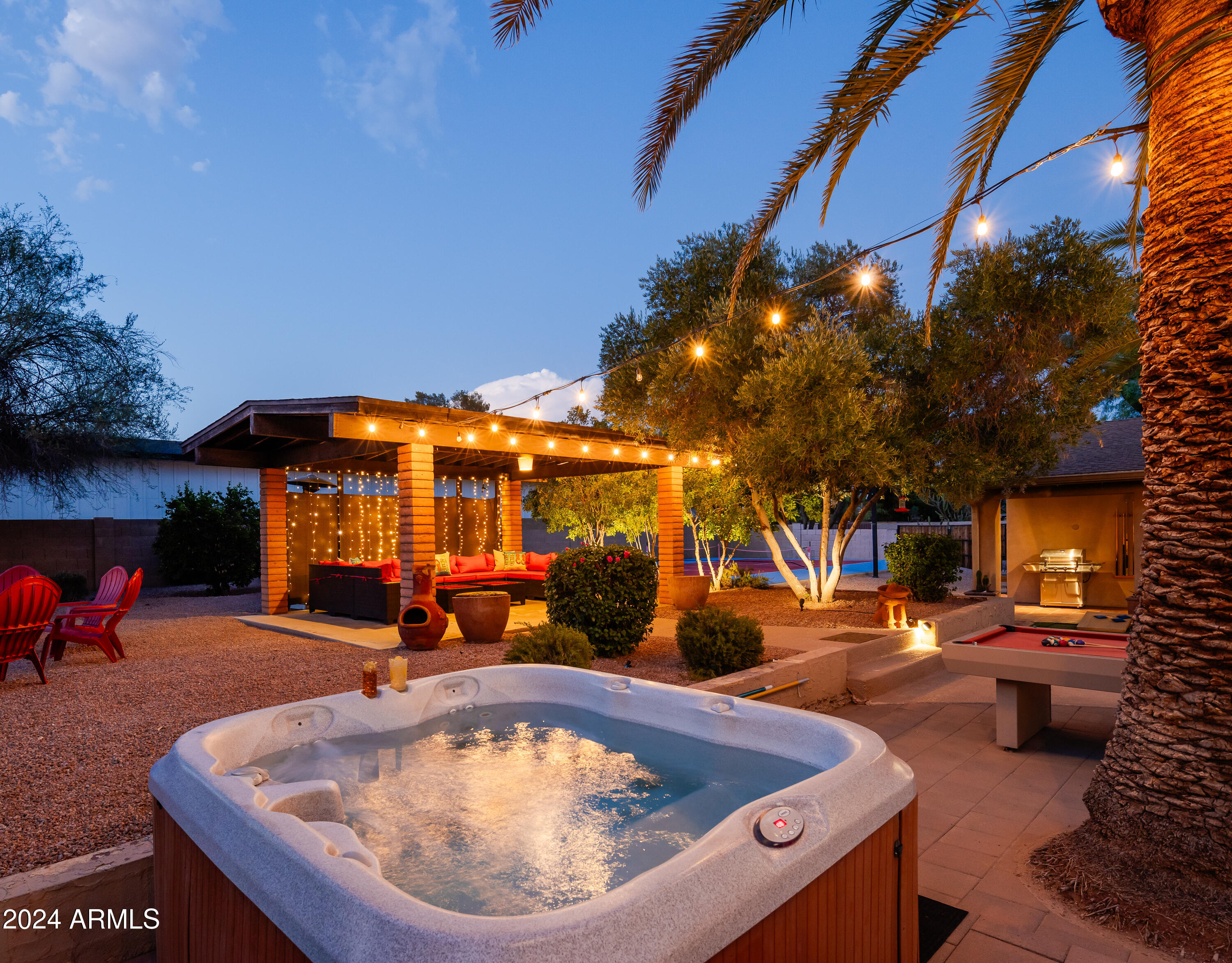 6124 E DELCOA Avenue